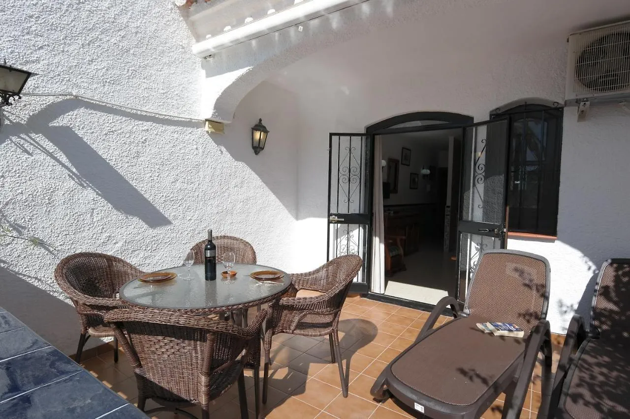 Hibiscos Apartment Nerja