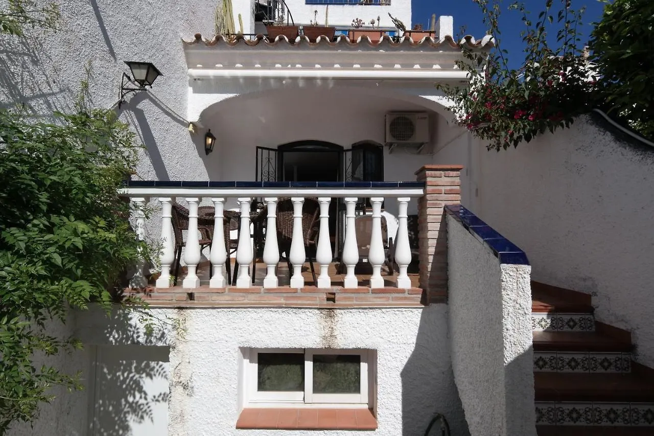 Hibiscos Apartment Nerja